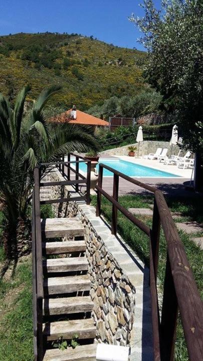 Agriturismo Osteria Du Barba Pe' - Casa Cassini Бордігера Екстер'єр фото