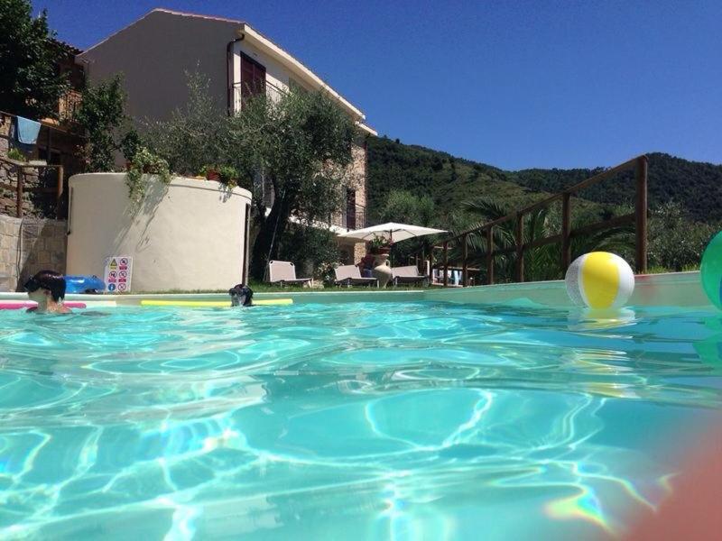 Agriturismo Osteria Du Barba Pe' - Casa Cassini Бордігера Екстер'єр фото